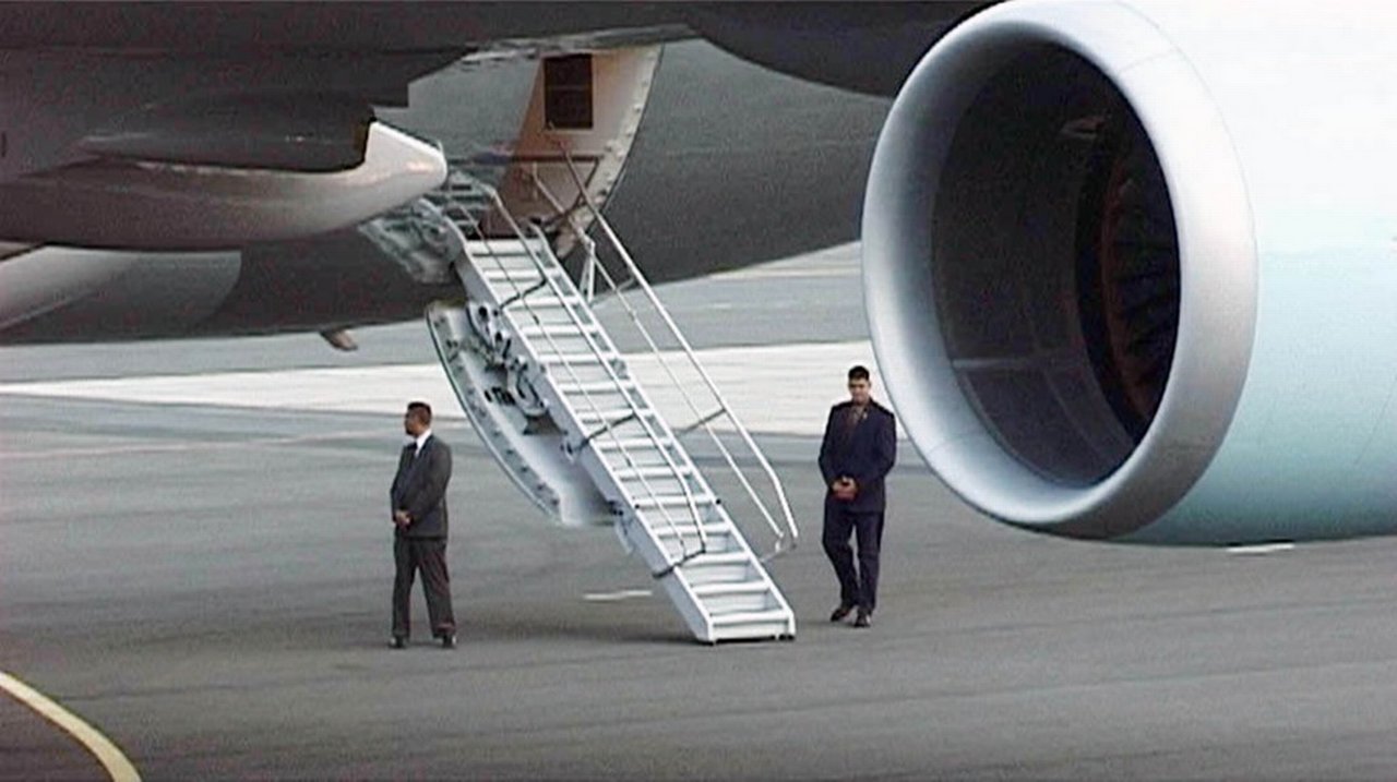 Korpys/Löffler, The Nuclear Football, 2004