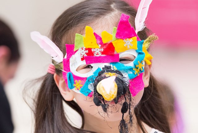 SundayPopulaire: Maskenspiel