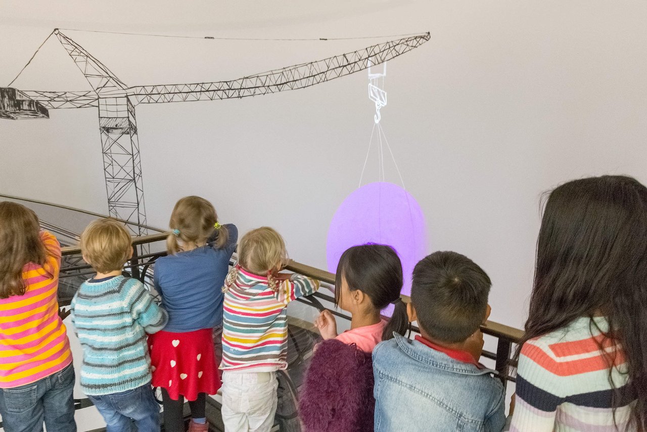 Children in rotunda